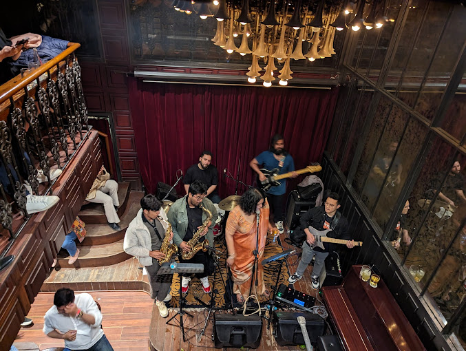 Enjoy Live Music At The Best Cafe In Delhi